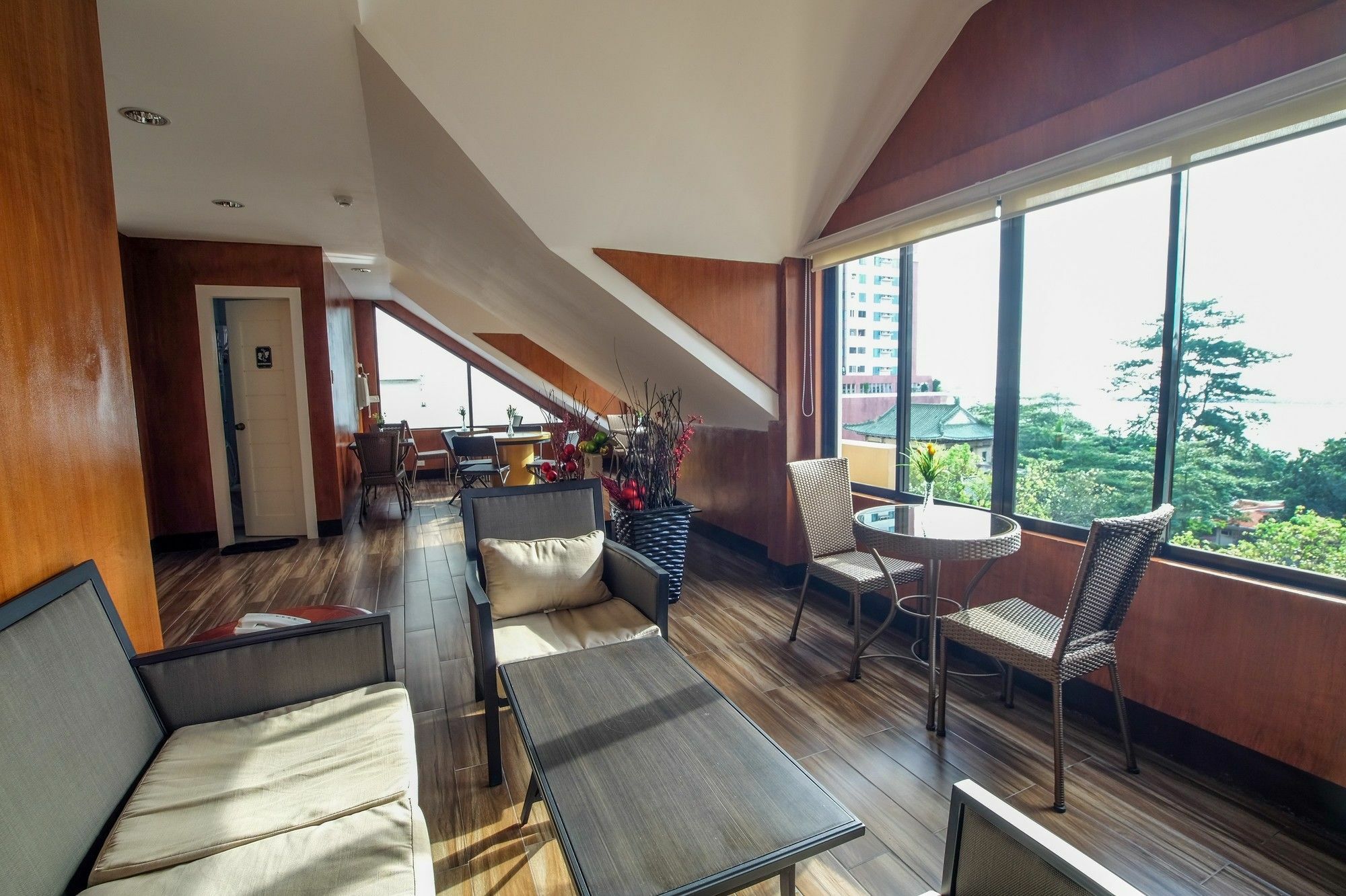 Zen Rooms Del Pilar Malate Manila Exterior photo